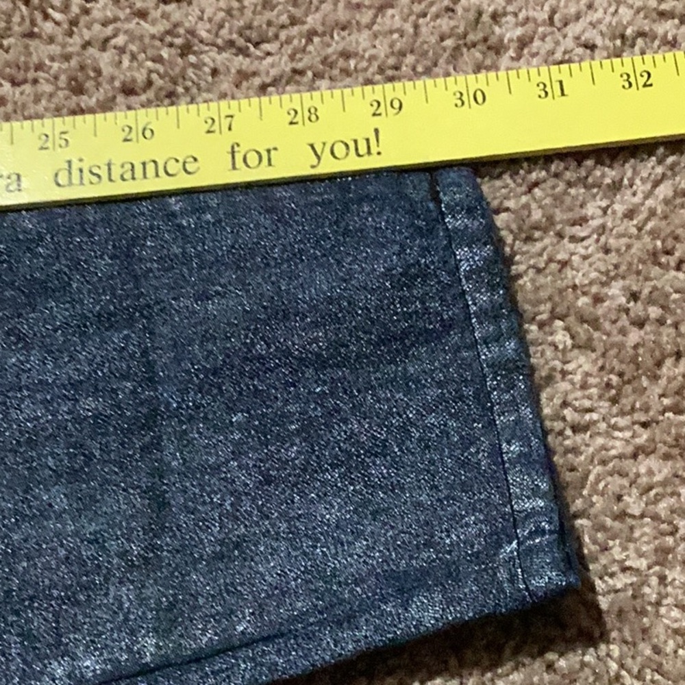NY & Co Soho Midrise Distressed Jeans - Size 8 - Picture 9 of 12